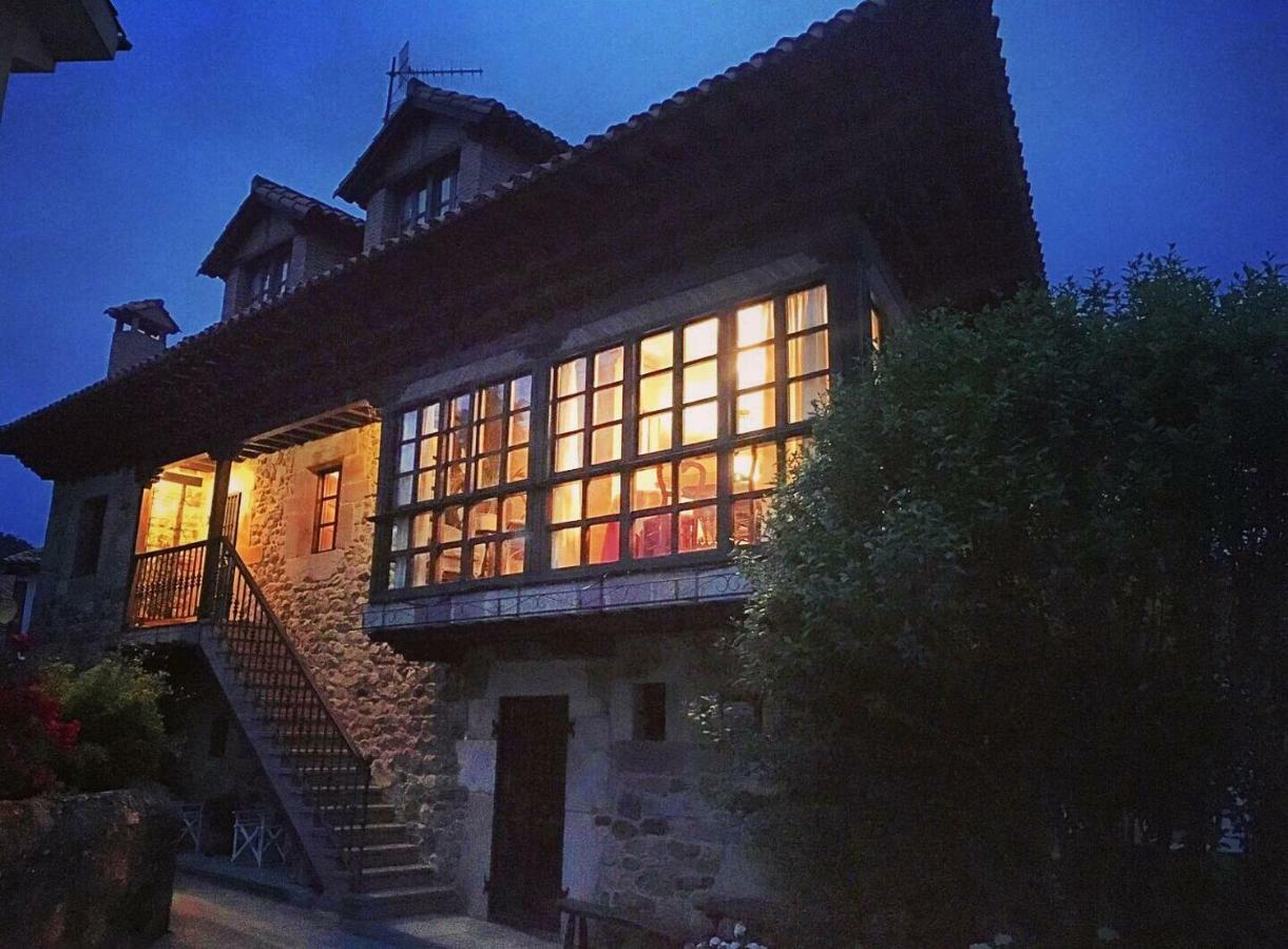 Apartamentos La Casona Ucieda Eksteriør bilde